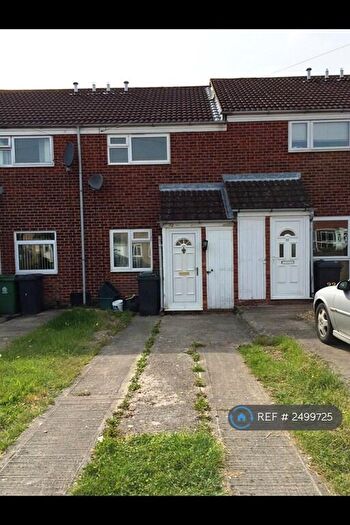 2 Bedroom Terraced House To Rent In Fieldcourt Gardens, Gloucester, GL2