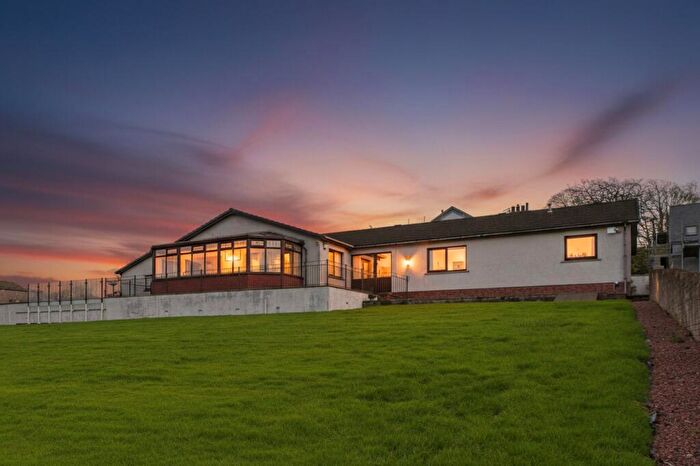 4 Bedroom Detached Bungalow For Sale In Crosscanonby, Maryport, CA15
