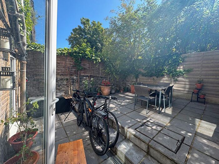 1 Bedroom Flat To Rent In Junction Road, London, N19