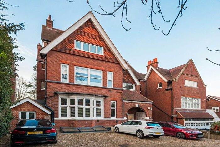 2 Bedroom Flat To Rent In Shepherds Hill, London, N6
