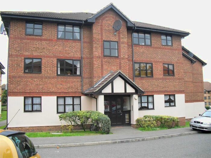 1 Bedroom Flat To Rent In Longtown Court Longtown Court, Osbourne Road, Dartford, DA2