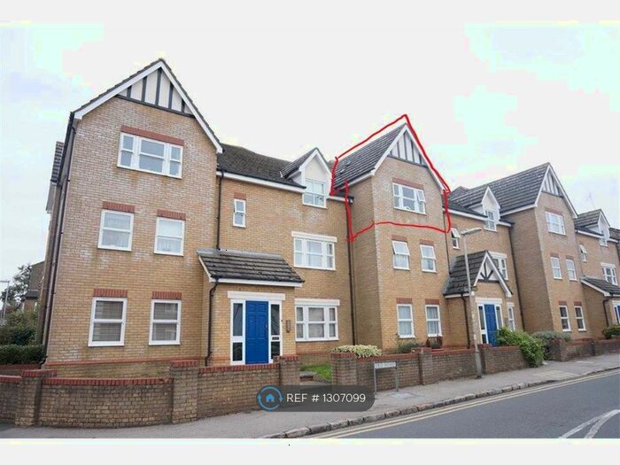 1 Bedroom Flat To Rent In Old Road, Leighton Buzzard LU7