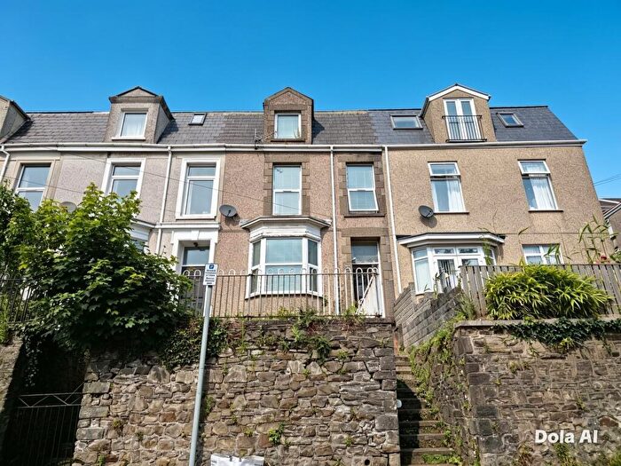 4 Bedroom Terraced House For Sale In Woodlands Terrace, Swansea, City And County Of Swansea., SA1
