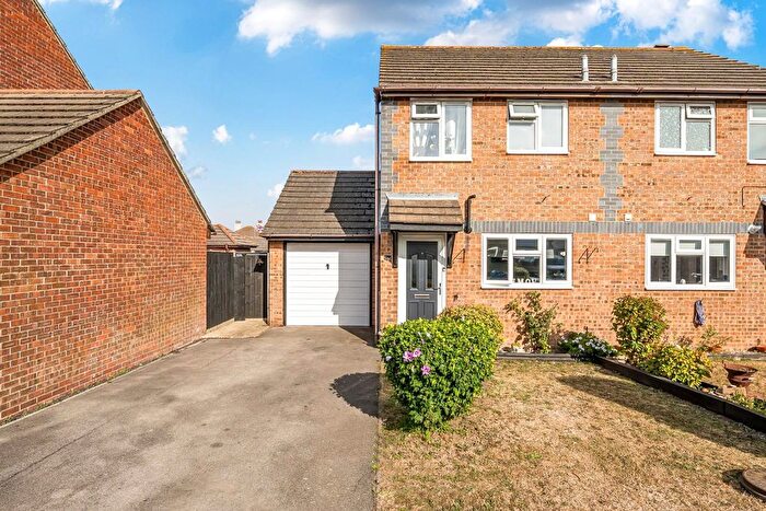 2 Bedroom Semi-Detached House For Sale In Kingfisher Close, Hayling Island, PO11