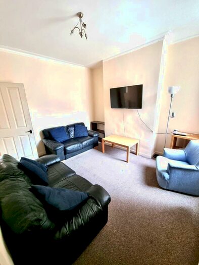 4 Bedroom Terraced House To Rent In Mansell Road, Liverpool, L6
