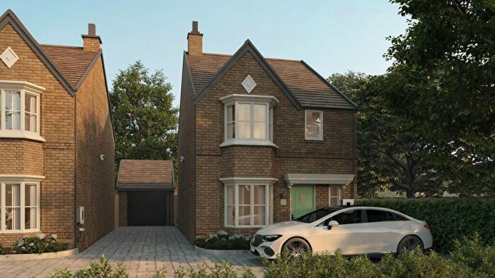 3 Bedroom Semi Detached House For Sale In Marsh Lane, Water Orton, Birmingham, Warwickshire, B46