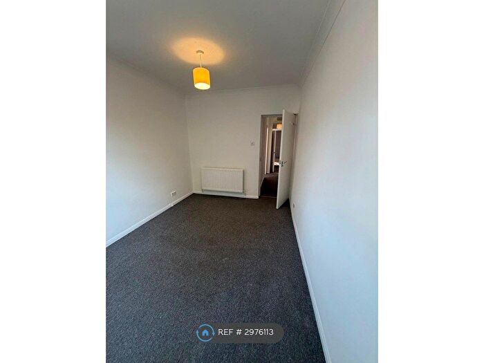 4 Bedroom Terraced House To Rent In Whippendell Road, Watford, WD18