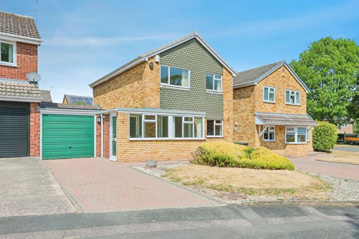 4 Bedroom Detached House For Sale In Belvedere Close, Tamworth, B79