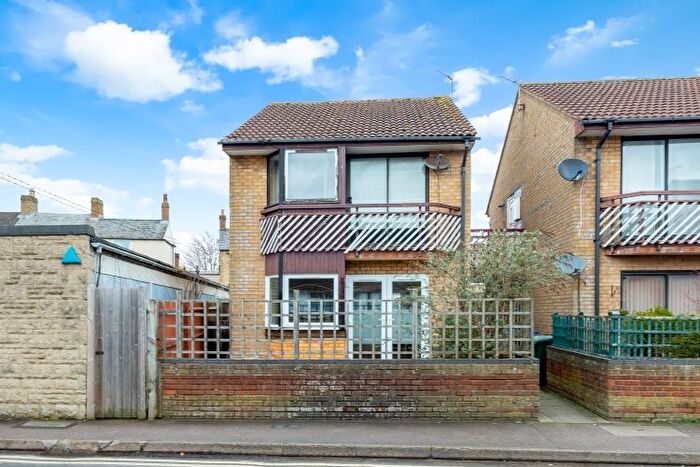 1 Bedroom Flat To Rent In Bardwell Terrace, Bicester, OX26