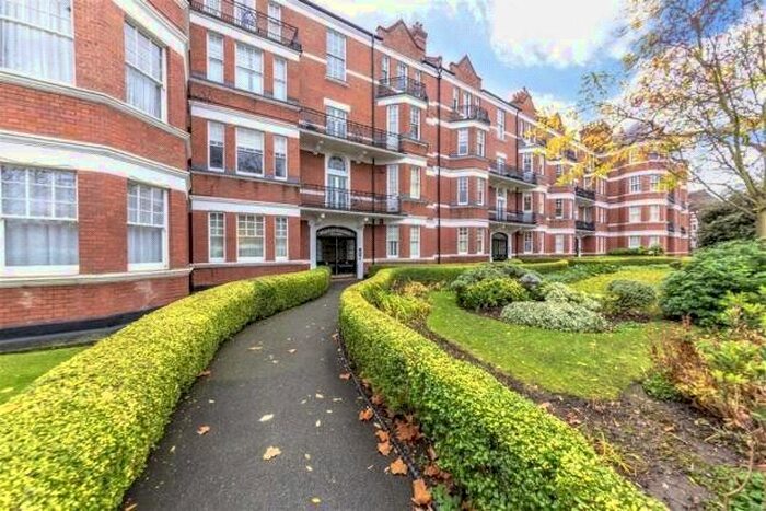 3 Bedroom Flat To Rent In Prebend Mansions, Chiswick High Road, London, W4