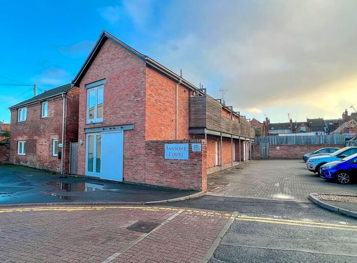 1 Bedroom Flat To Rent In Sansome Place, Worcester, WR1