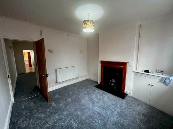 2 Bedroom Terraced House To Rent In Meadow Street, Tamworth, B77