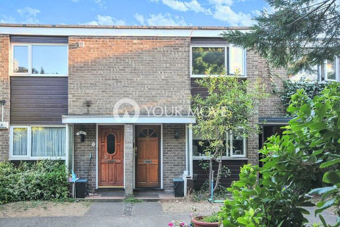 2 Bedroom Flat To Rent In Sharon Court, Bickley Road, Bromley, BR1