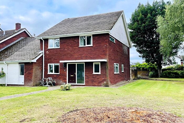 4 Bedroom Semi-Detached House For Sale In Cedarwood, Delamere Park, Cuddington, CW8