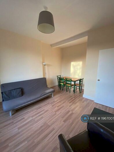 1 Bedroom Flat To Rent In Duke Street, Edinburgh, EH6