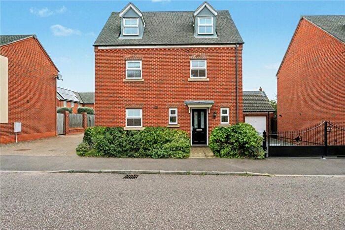 4 Bedroom Detached House For Sale In Kingfisher Close, Cringleford, Norwich, Norfolk, NR4