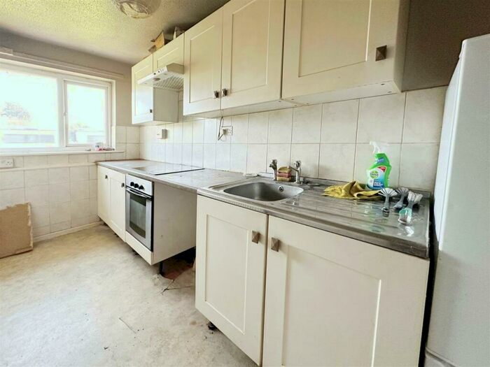 1 Bedroom Apartment To Rent In Marsh Close, Thurmaston, LE4