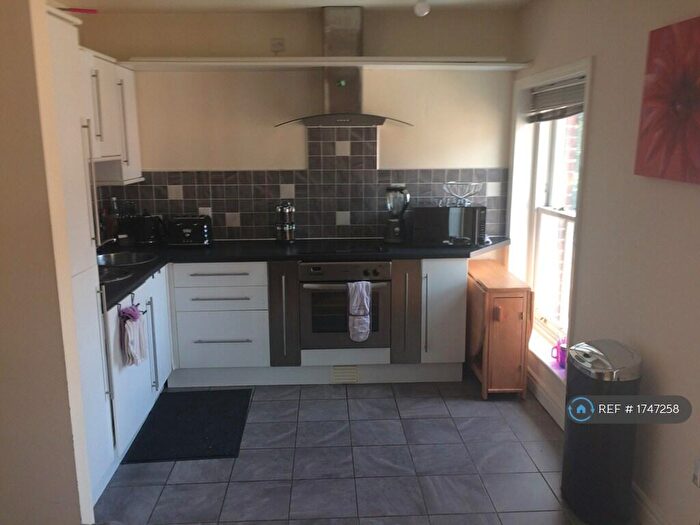 2 Bedroom Flat To Rent In Waltons Parade, Preston, PR1