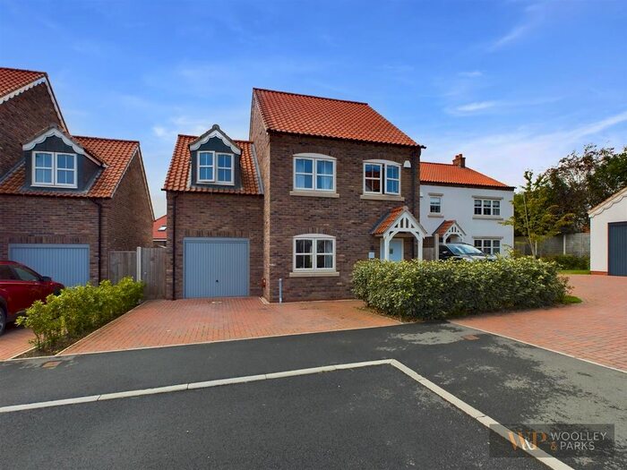 3 Bedroom Detached House For Sale In Burton Fields, New Road, Brandesburton, YO25