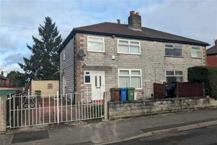 3 Bedroom Property To Rent In Grosvenor Road; Cheadle Hulme; SK8