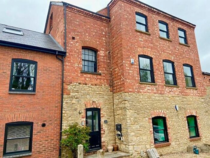 2 Bedroom Apartment To Rent In The Stocks, Cosgrove, Milton Keynes, MK19