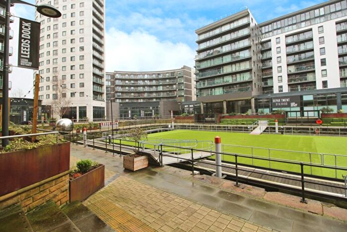 1 Bedroom Flat For Sale In The Boulevard, Leeds, West Yorkshire, LS10