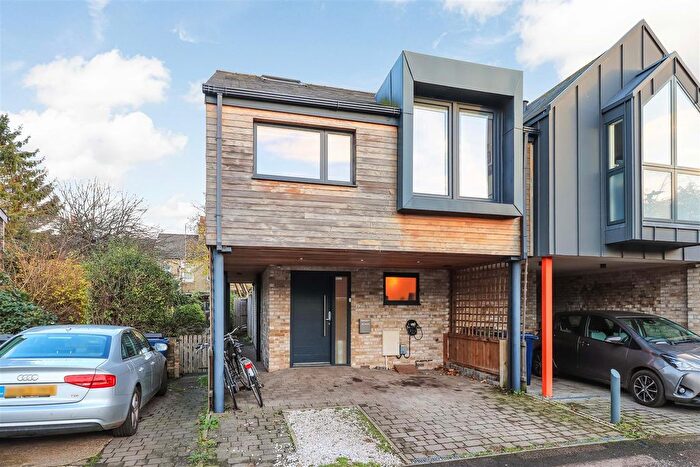 2 Bedroom Detached House To Rent In North Street, Cambridge, CB4