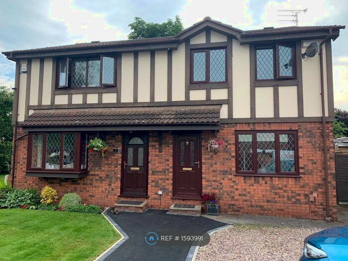 3 Bedroom Semi-Detached House To Rent In Portree Close, Fulwood, Preston, PR2
