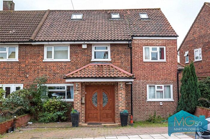 6 Bedroom House To Rent In George Crescent, Muswell Hill, London, N10