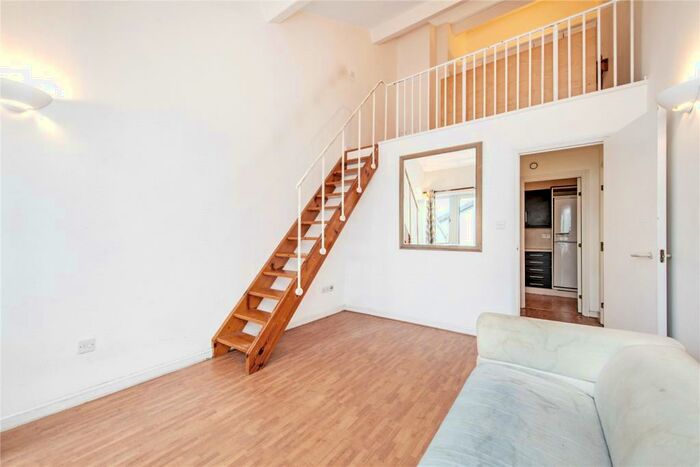 1 Bedroom Apartment To Rent In Bow Quarter, E3