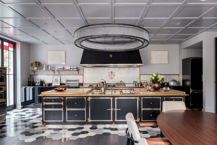 6 Bedroom Detached House To Rent In Gilston Road, Chelsea, London, SW10