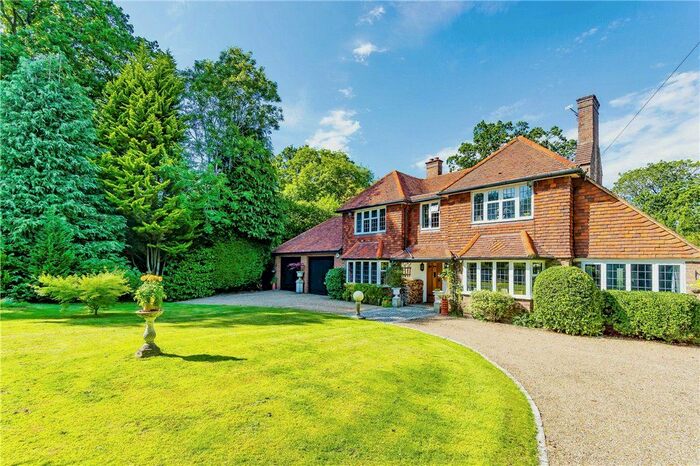 4 Bedroom Detached House For Sale In Rook Lane, Chaldon, Caterham, Surrey, CR3