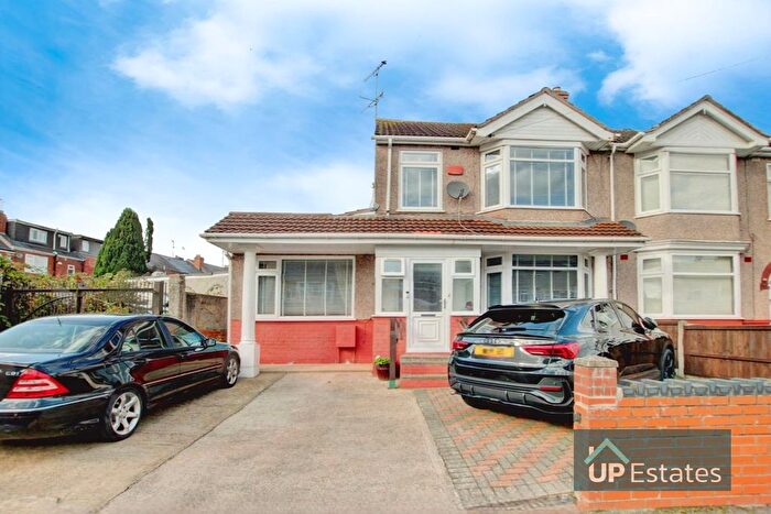 3 Bedroom End Of Terrace House For Sale In Hermitage Road, Poets Corner, Wyken, Coventry, CV2