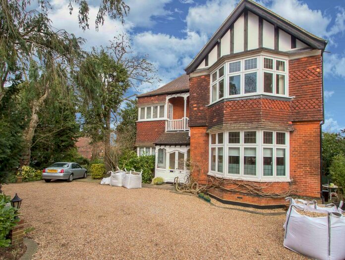 1 Bedroom Flat To Rent In Cumberland Road, Bromley, BR2