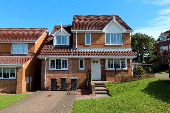 4 Bedroom Detached House For Sale In Oakwell Court, Hamsterley Colliery, Newcastle Upon Tyne, NE17