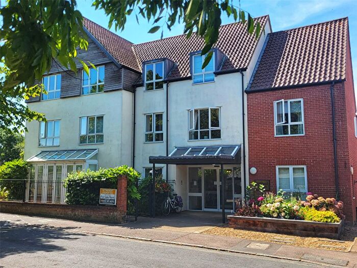 2 Bedroom Flat For Sale In Fairland Court, Fairland Street, Wymondham, Norfolk, NR18