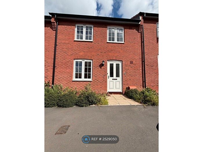3 Bedroom Terraced House To Rent In Kenyon Street, Wellington, TA21
