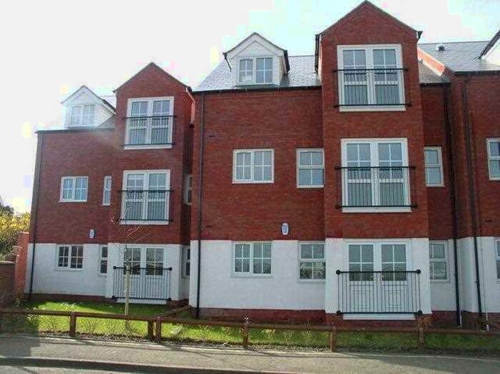 2 Bedroom Apartment To Rent In Waterloo Court, S45