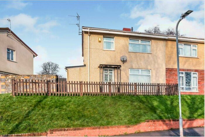 3 Bedroom House To Rent In Darwin Drive, Newport, NP20