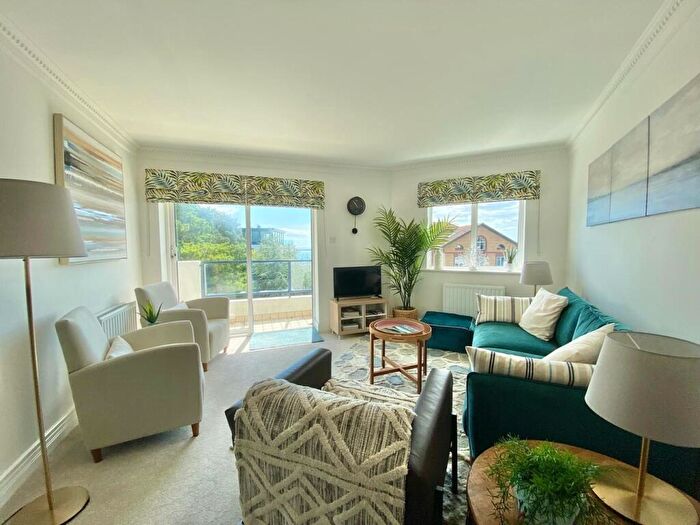2 Bedroom Apartment To Rent In Showboat - Banks Road, Sandbanks, BH13