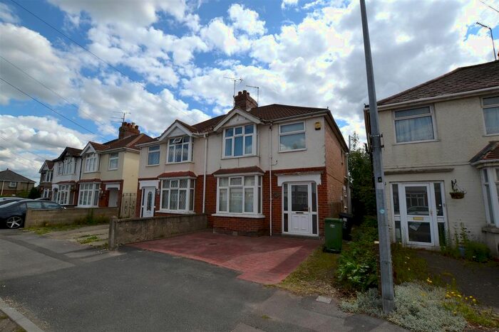 3 Bedroom Semi-Detached House To Rent In Cumberland Road, Swindon, SN3