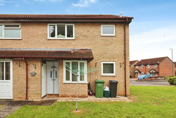 1 Bedroom Terraced House For Sale In Home Orchard, Yate, Bristol, Gloucestershire, BS37