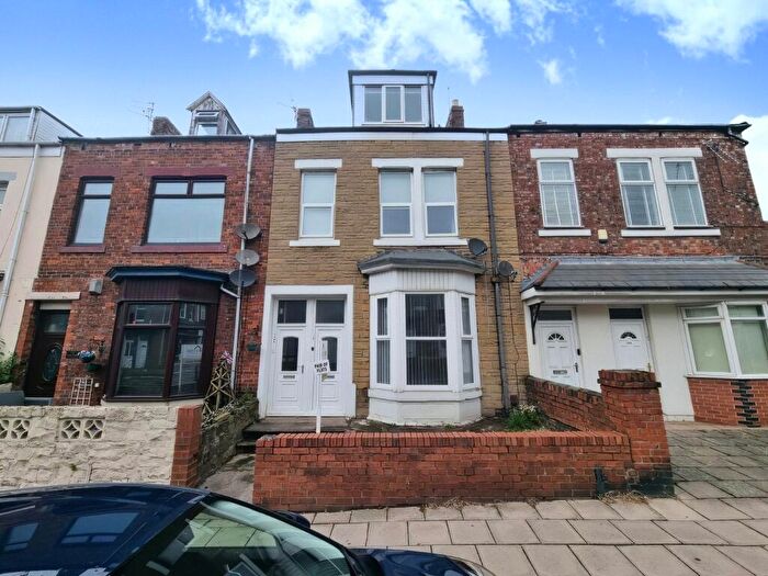 1 Bedroom Apartment For Sale In Dean Road, South Shields, Newcastle Upon Tyne, Tyne And Wear, NE33