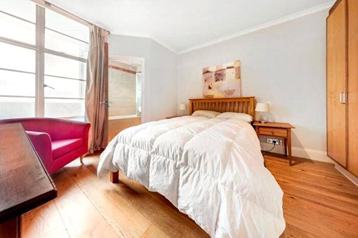 1 Bedroom Flat To Rent In Sloane Avenue Mansions, Sloane Avenue, Chelsea, SW3