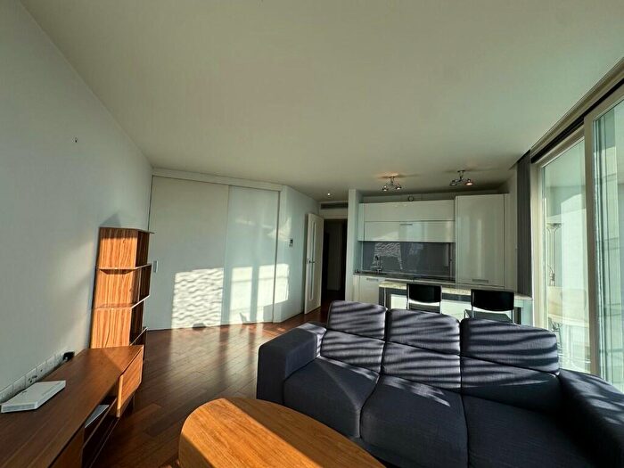 2 Bedroom Apartment To Rent In Holloway Circus Queensway, Birmingham, B1