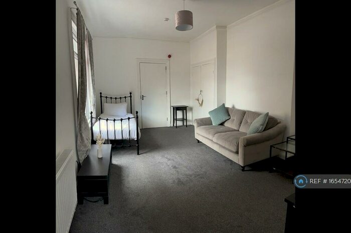Studio To Rent In Argyle Square, Sunderland, SR2