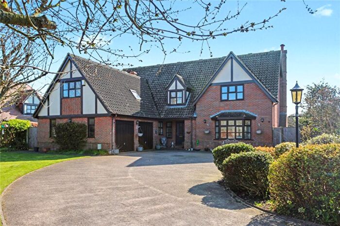 5 Bedroom Detached House For Sale In Hall Lane, Oulton, Lowestoft, Suffolk, NR32