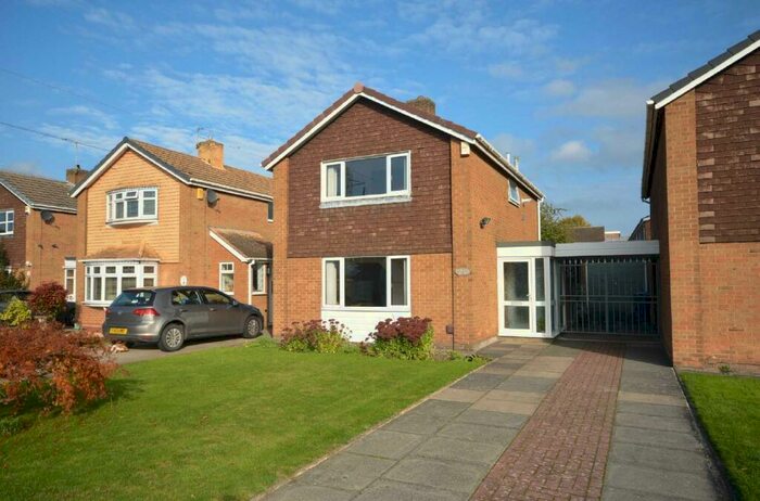3 Bedroom Detached House To Rent In Breydon Close, Shelton Lock, Derby, DE24