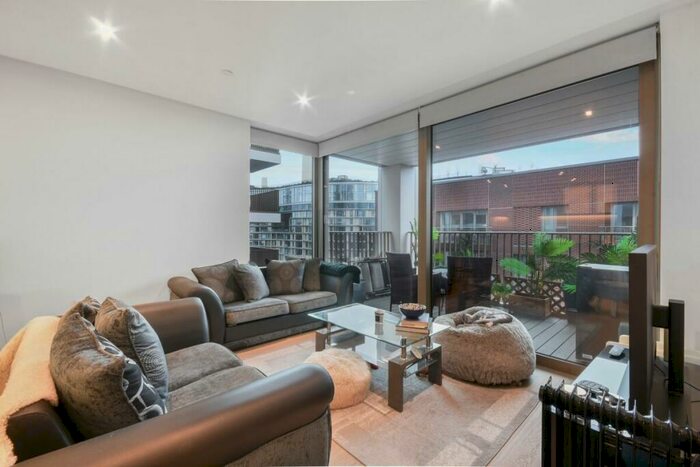2 Bedroom Apartment For Sale In Palmer Road Prince Of Wales Drive, SW11