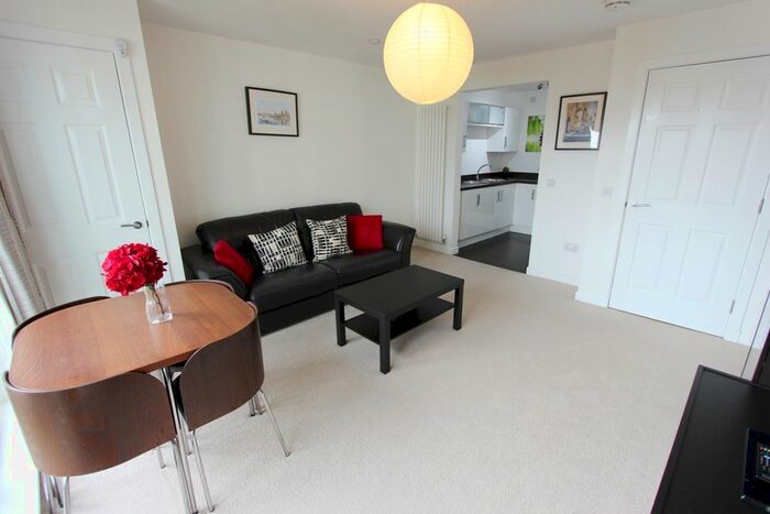 1 Bedroom Flat To Rent In Lochend Park View, Edinburgh, EH7